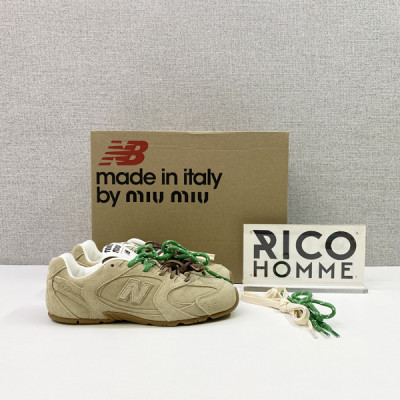 N.B X 미*미* 530 스웨이드 스니커즈