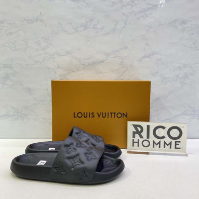 루이B통 엠보싱 워터프런트 뮬 (2color)