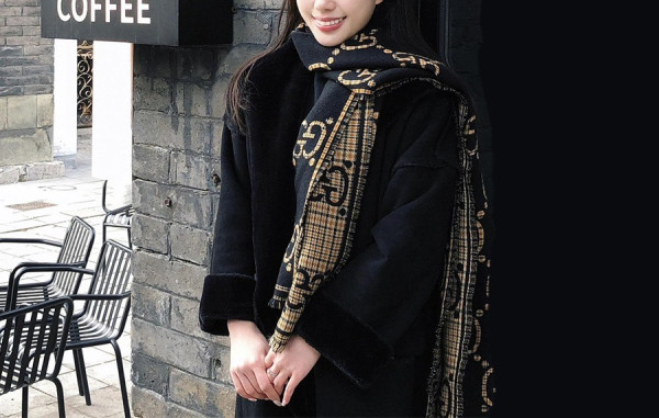 9찌 체크 GG 울 스카프 (PREMIUM)