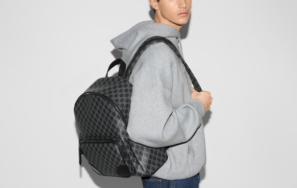 9찌 GG 엠블럼 미디움 백팩 (2color)